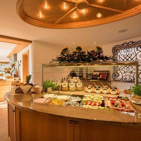 Naturhotel Am Sonnenhang Ой-Миттельберг Экстерьер фото