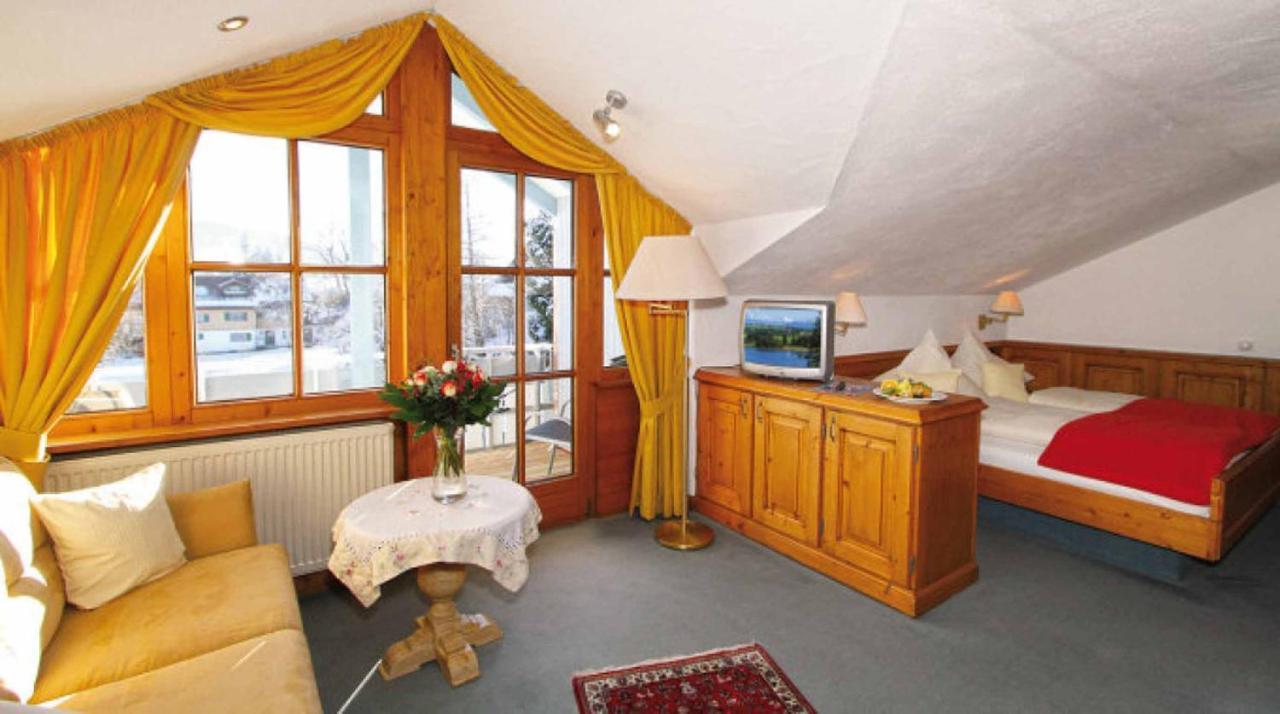 Naturhotel Am Sonnenhang Ой-Миттельберг Экстерьер фото