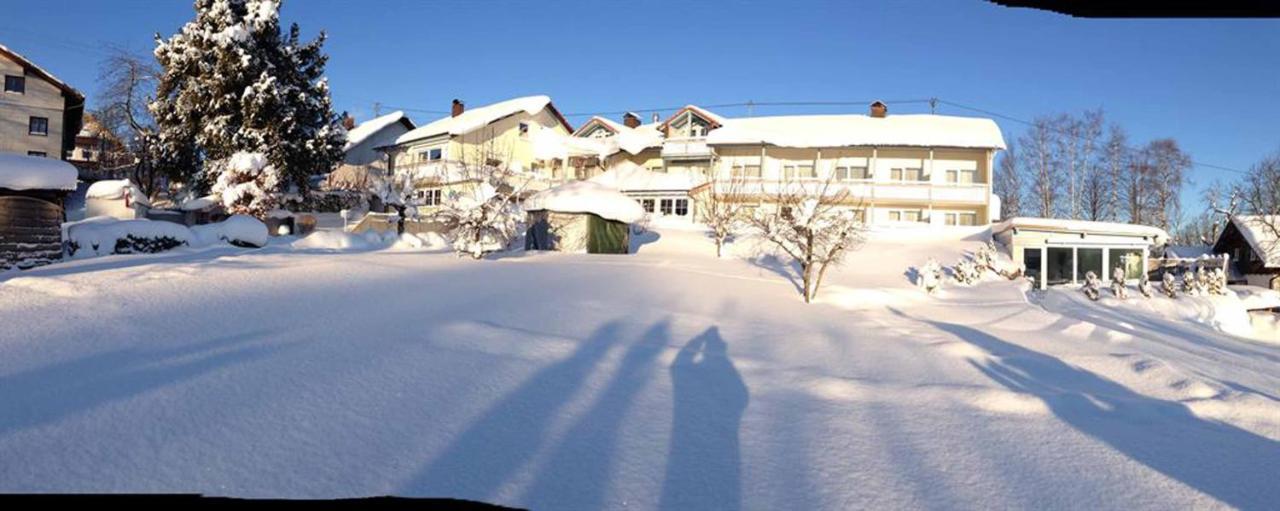 Naturhotel Am Sonnenhang Ой-Миттельберг Экстерьер фото